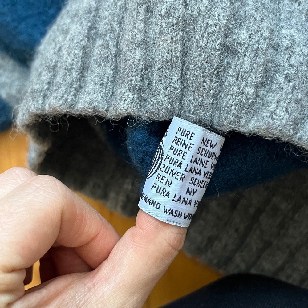 Diesel Knitwear V Neck Sweater Blue Grey Stripe Boys Size L. Felted. Shrunk - Picture 7 of 11